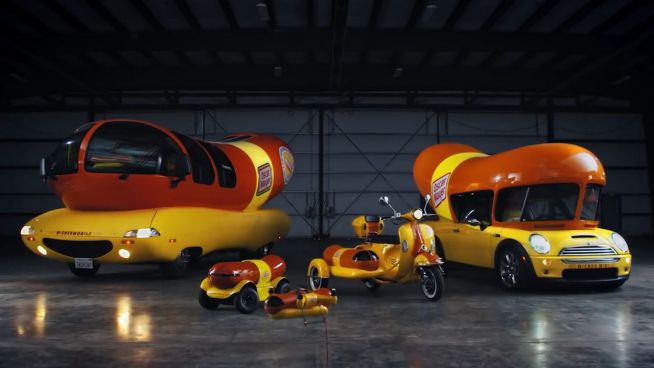 Fuhrpark: Mobile Hotdogs so weit das Auge reicht