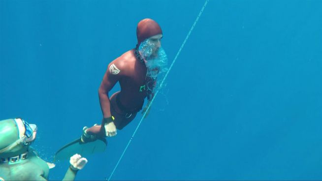 Gefährlicher Tiefenrausch: Freediver geht an Grenzen